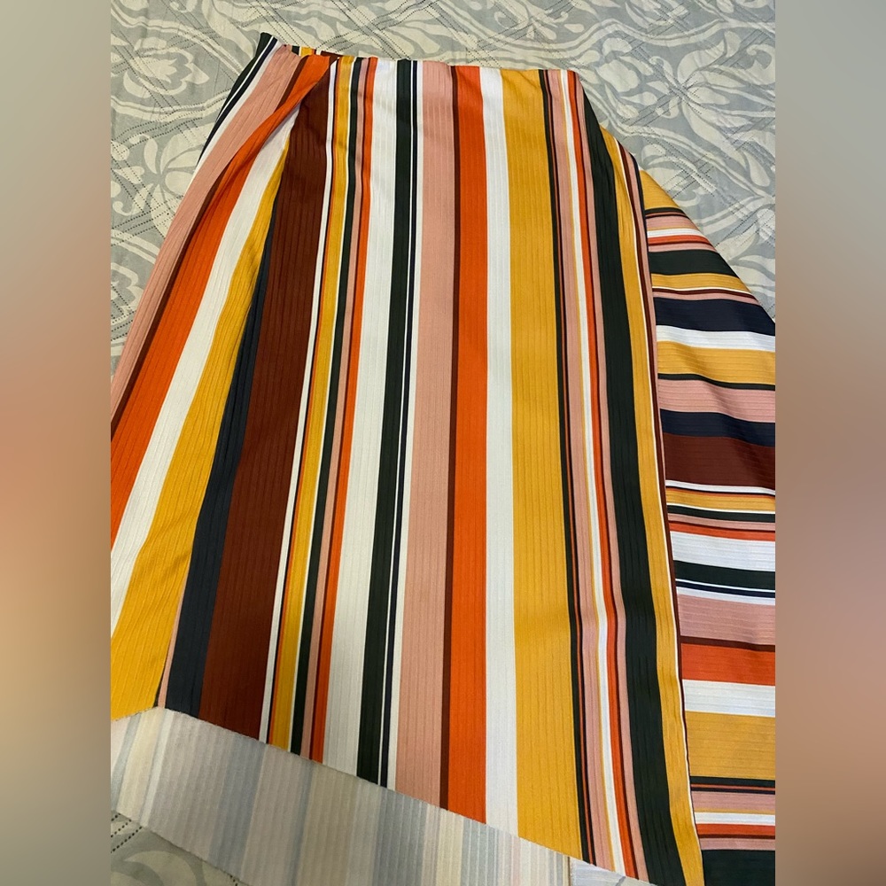 Zara Asymmetric skirt